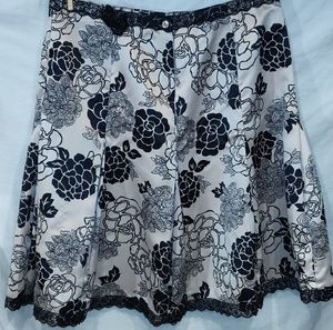 Notations 1X Skirt